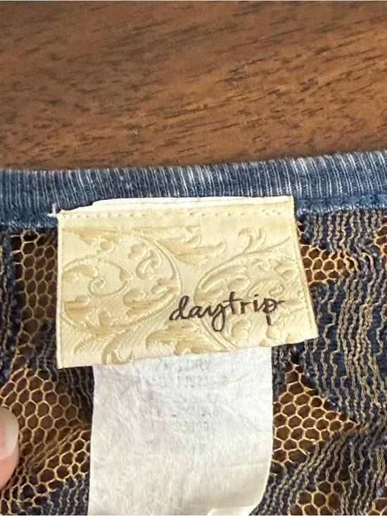 Daytrip Blue Thermal Top Lace Back Rhinestone Long Sleeve Boho Medium - Picture 7 of 9